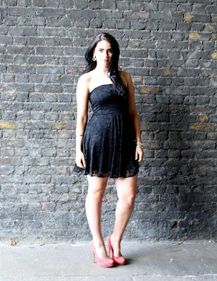 Emma Louise Layla in black lace Boohoo strapless dress - London fashion blogger