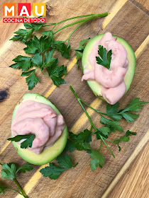 mau cocina de todo aguacates rellenos de camaron surimi facil mariscos receta