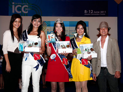  Indonesia on Online  Cantiknya Miss Spg Indonesia Celullar Show 2011 Di Pameran Jcc