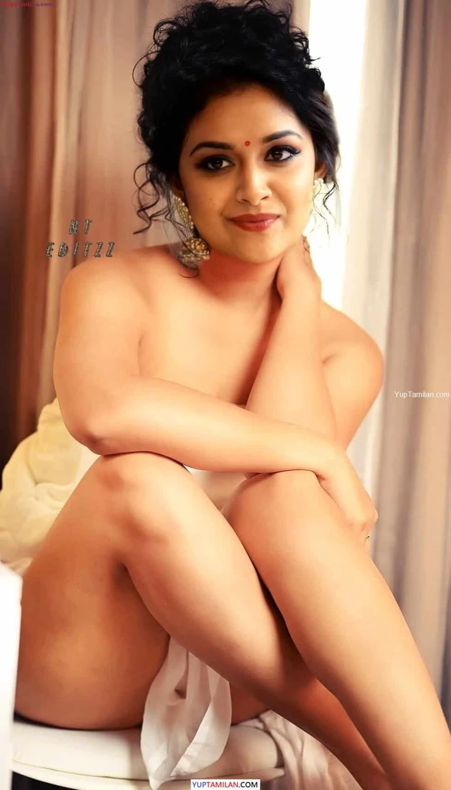 Keerthy Suresh Sexy Topless Photos with Revealing Boobs