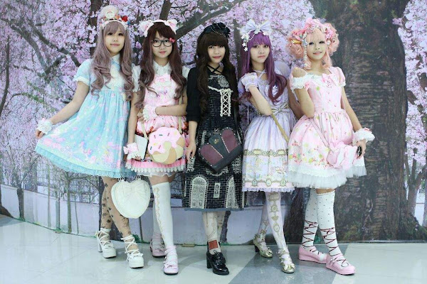 group of lolita fashion wearers