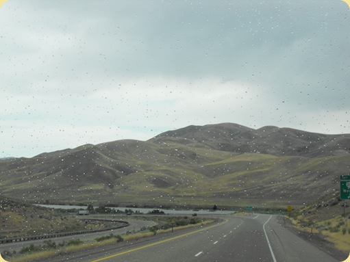 Drive to Emigrant Springs State Park, OR 078