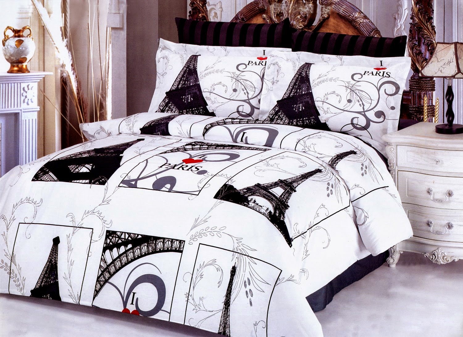 Bedroom Decor Ideas and Designs: Top Ten Paris Themed Bedding Sets