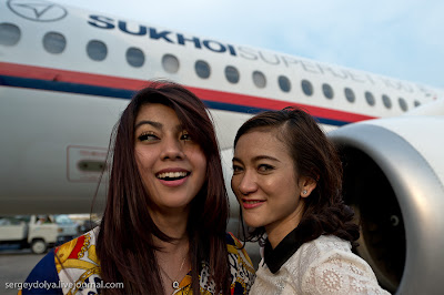 Wajah Pramugari Sukhoi Superjet 100 [ www.BlogApaAja.com ]