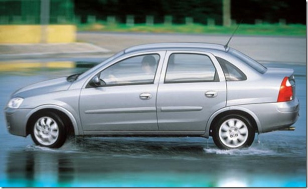 Corsa Sedan