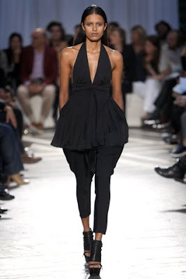 Fashion Runway : Givenchy Spring / Summer 2010 Paris Fashion Week