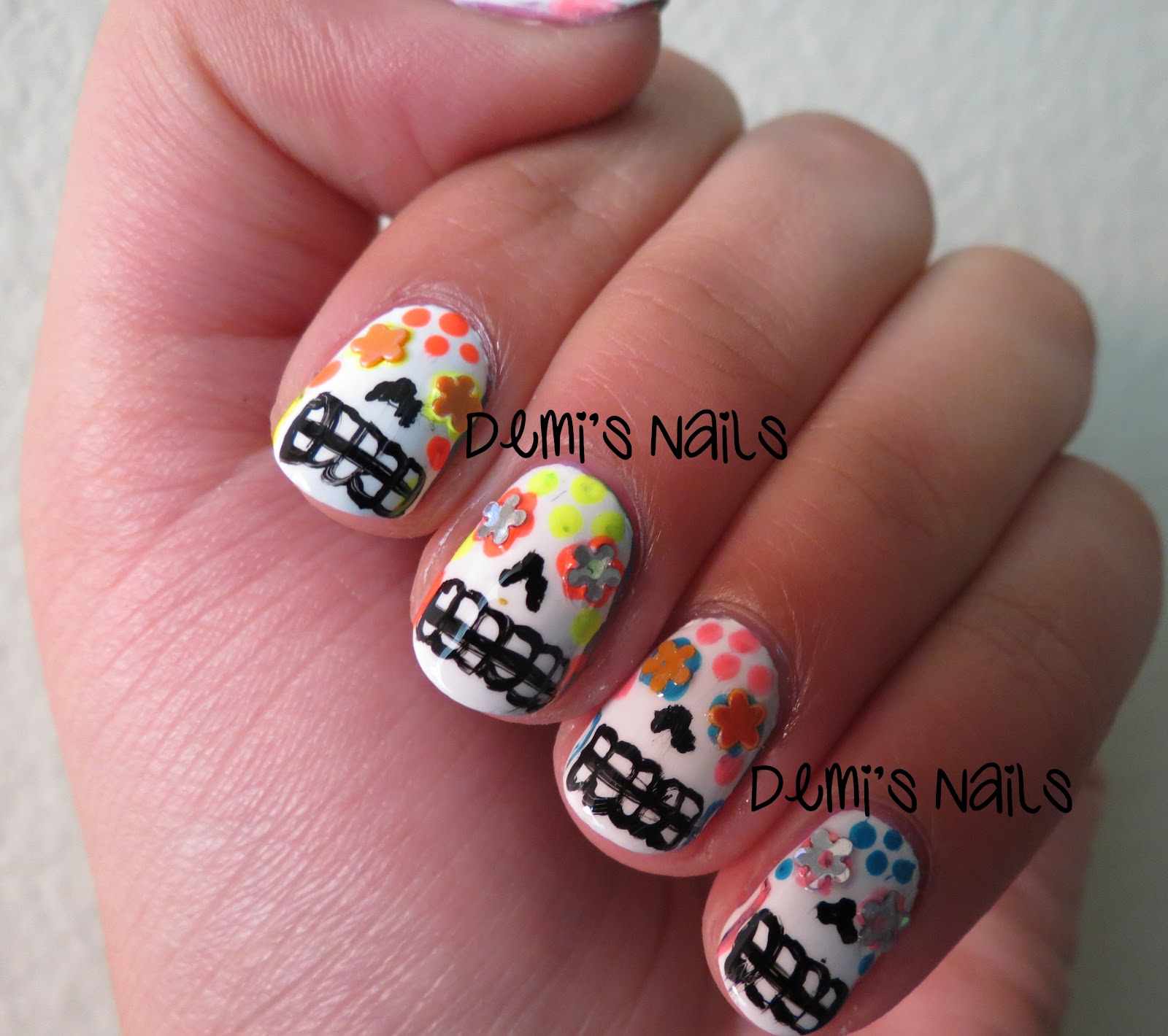 Demi's Nails : Sugar Skull Nails