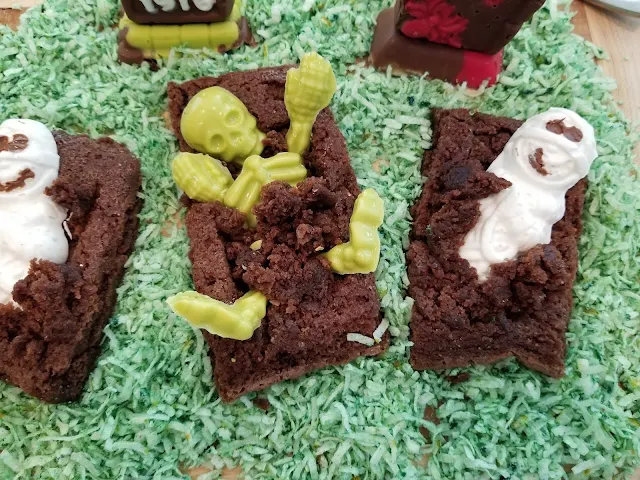 Graveyard Brownies