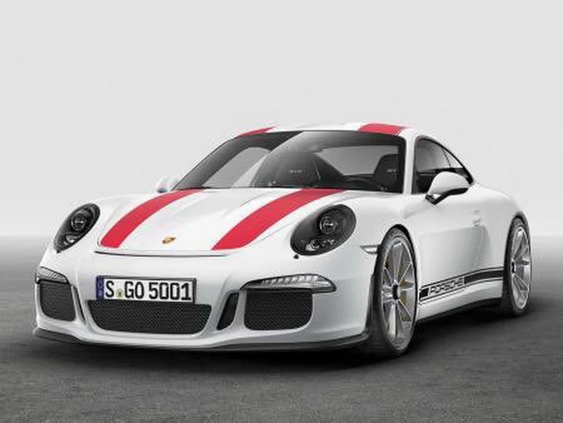 Porsche 911 R 2017 có vẻ ngoài hiền lành, ngây thơ