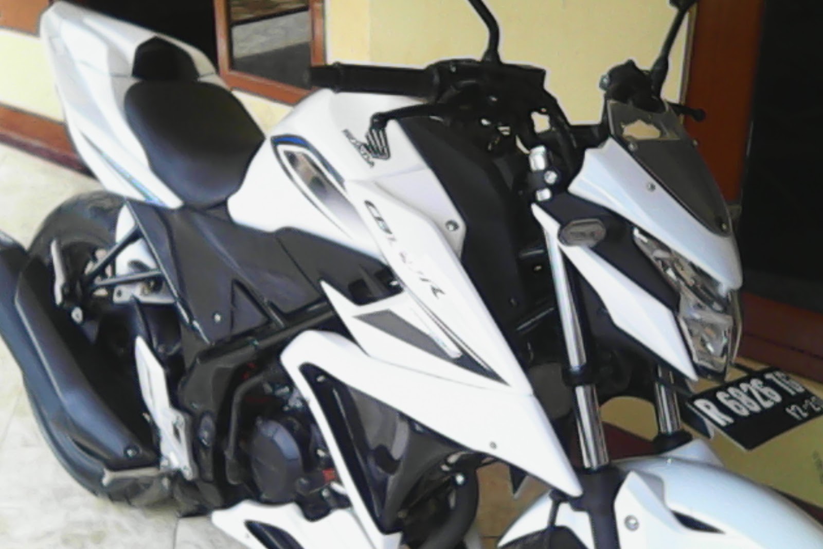 MODIFIKASI MOTOR CB 150 R Strett Fire Vixion Dan CBR 150 Maret 2016