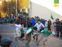 costacciaro-palio-botti-botte-di-corsa
