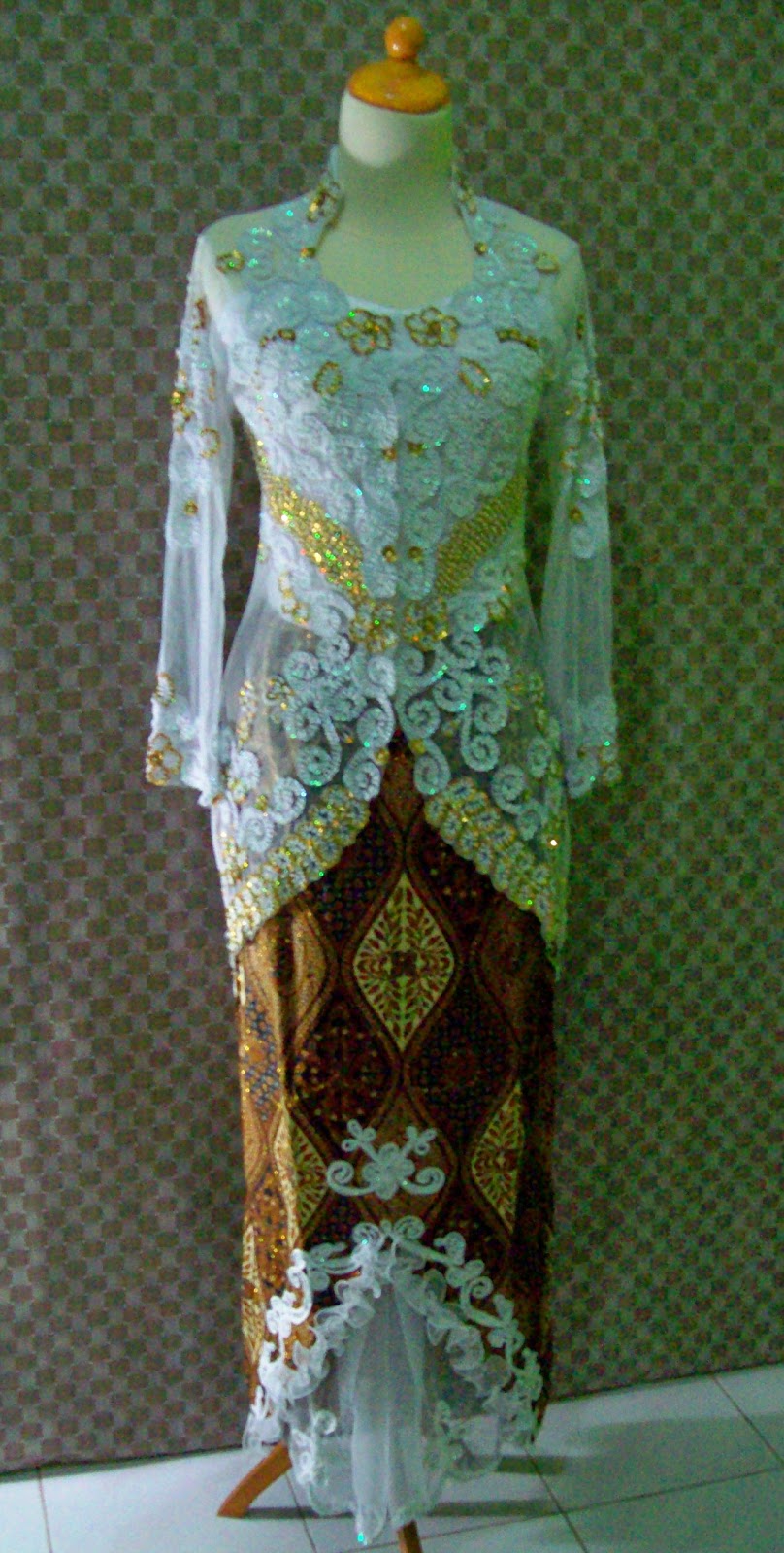 ANNORA BOUTIQUE Kebaya Kombinasi  maudy 