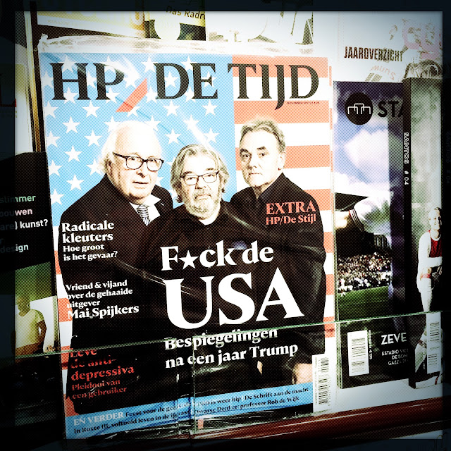 HP/De Tijd: F*ck de USA. Hipstamatic: Johannes + W40. Foto: Robert van der Kroft