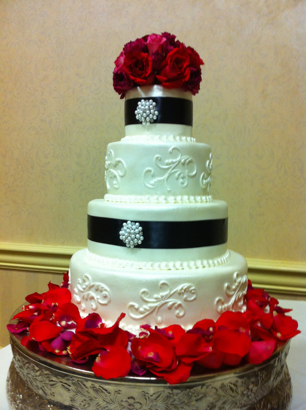 Modern Wedding Cake