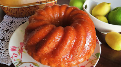 Kuglof s limunom i jogurtom / Amazing lemon and yogurt pound cake