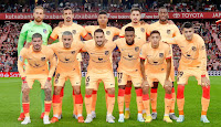 CLUB ATLÉTICO DE MADRID. Temporada 2022-23. Oblak, Stefan Savić, Reinildo, José María Giménez, Kondogbia. Rodrigo De Paul, Griezmann, Koke, Lemar, Nahuel Molina y Álvaro Morata. ATHLETIC CLUB 0 ATLÉTICO DE MADRID 1 Sábado 15/10/2022, 21:00 horas. Campeonato de Liga de 1ª División, jornada 9. Bilbao, Vizcaya, estadio San Mamés: 48.391 espectadores. GOLES: 0-1: 47’, Griezmann.