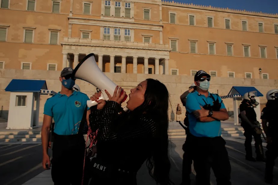 Τι είναι τελικά ο υποχρεωτικός εμβολιασμός; Αυταρχισμός;