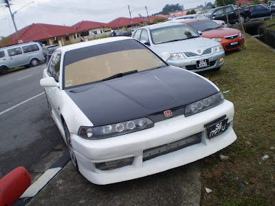 Different generations of Honda Integra