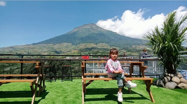 Sigandul View Coffee & Resto Temanggung Jam Buka