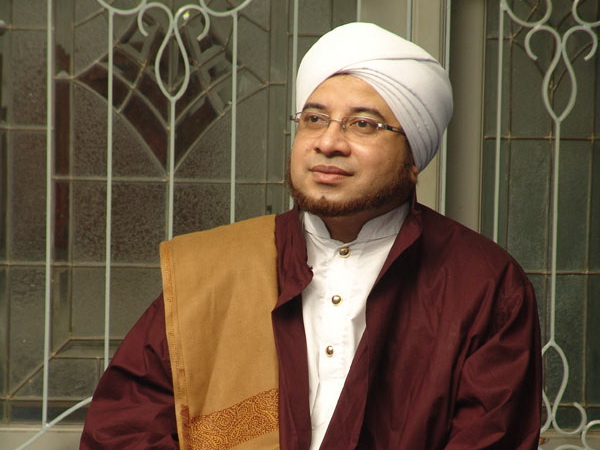 Profil Habib Munzir Al Musawa - Lembar Kehidupan