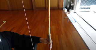 Kyudo lessons for beginners. The correct shape of the bow is not straight, but slightly slanted. What to do when you buy a bow.