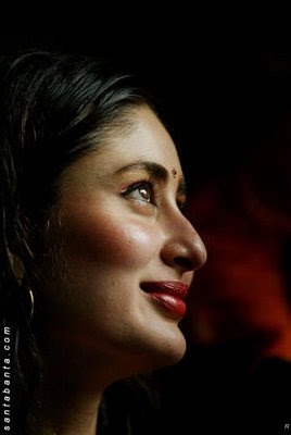 kareena amir kiss