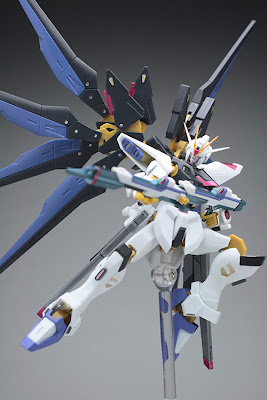 Review Robot Damashii Side Ms Strike Freedom Gundam No 24 New Large Images Gundam My Blog