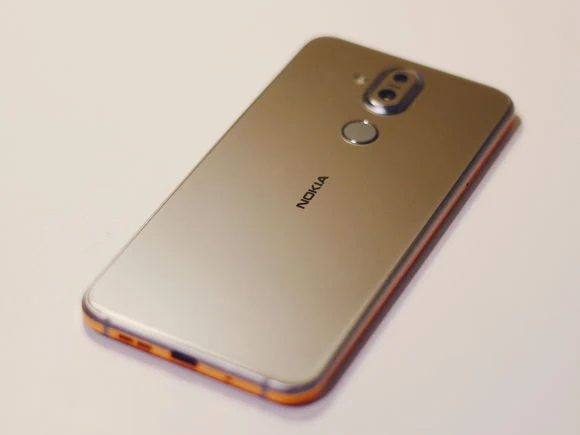 Nokia X7