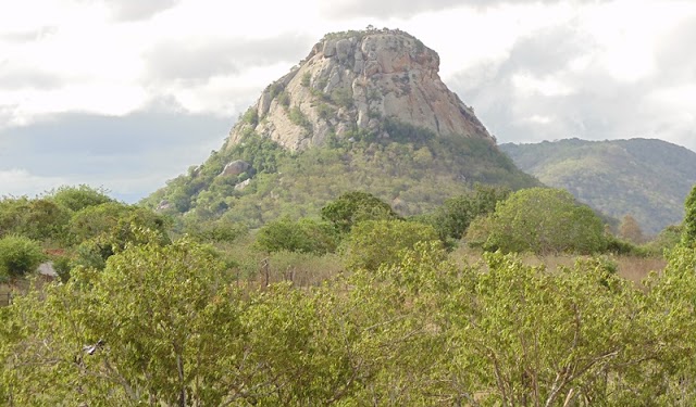 VISITAÇÃO AO SERROTE DO VENTO NA SEXTA-FEIRA DA PAIXÃO TORNOU-SE NUMA ROMARIA