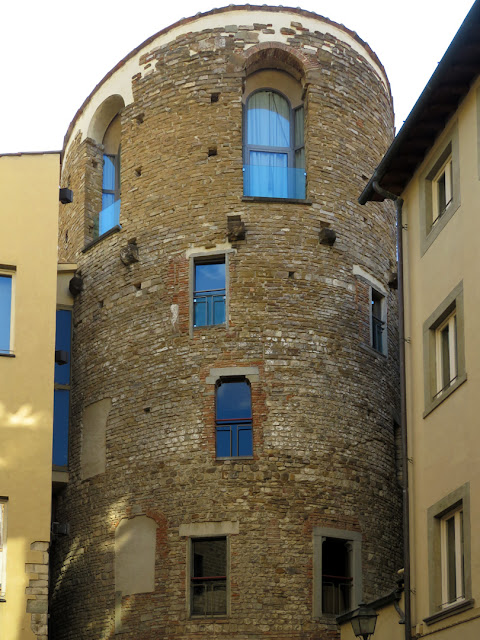 Torre della Pagliazza, Piazza SantElisabetta, Florence