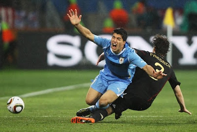 Galería de Fotos Uruguay 2 Alemania 3: Forlan y su clase casi logran un heroico empate ante los teutones