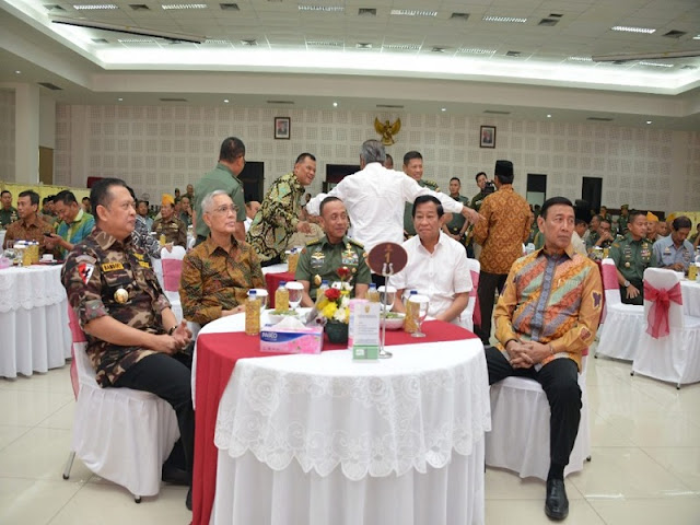 Forum Silaturahmi dengan KBT Sebagai Penegasan Komitmen Netralitas TNI AD