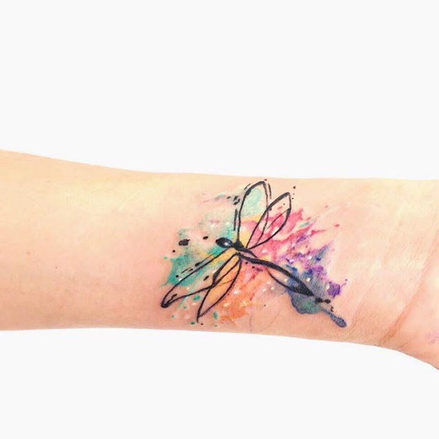 25 + Inspiring Watercolor Tattoos Designs Which Are Added The Beautyness 