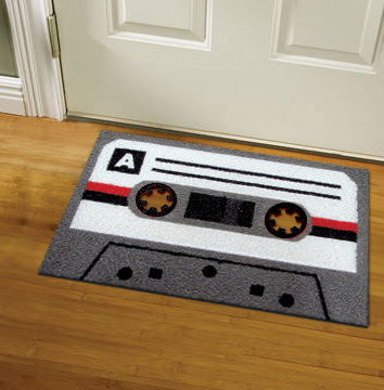 28 Cassette Inspired Products and Designs (32) 16