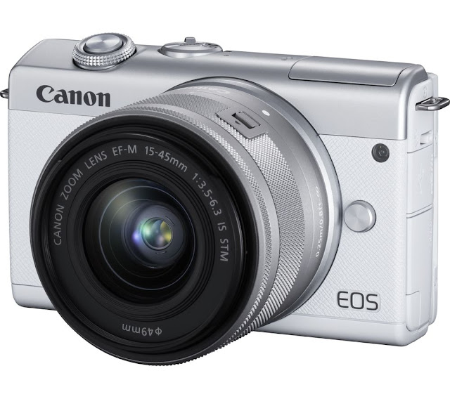 EOS M10