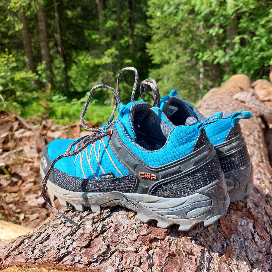 Come vestirsi in montagna (Parte 1): scarpe da trekking, calzini e