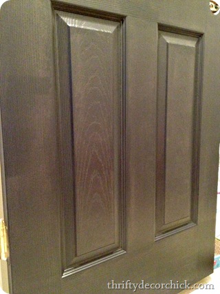 how to paint a door