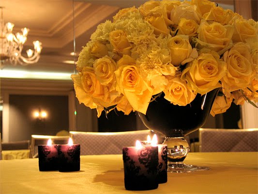 yellow centerpieces for weddings