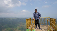 Direktur dan komisaris diajak bupati Garut ke lokasi wisata puncak Malaya