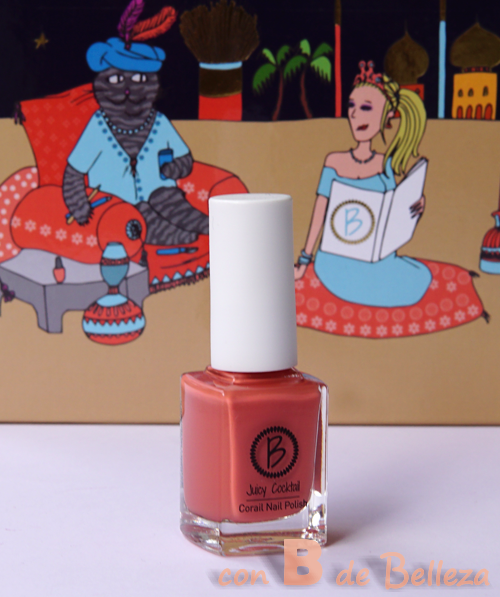 Esmalte de uñas coral