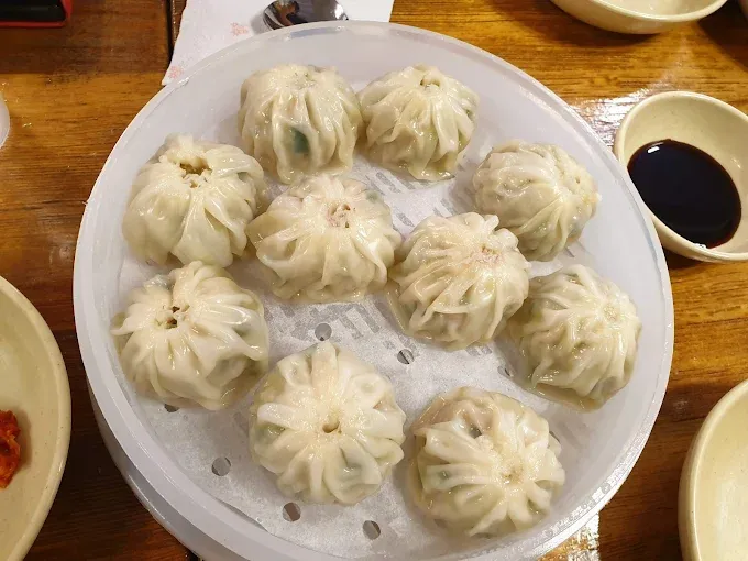 서울 명동의 칼국수 전설, 명동칼국수 (명동점)