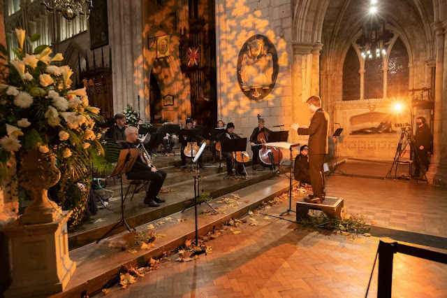 Frances-Hoad: Scenes from the Wild - William Morgan, City of London Sinfonia, Geoffrey Paterson at Southwark Cathedral (Photo Nick Rutter for Apple and Biscuit Recordings)