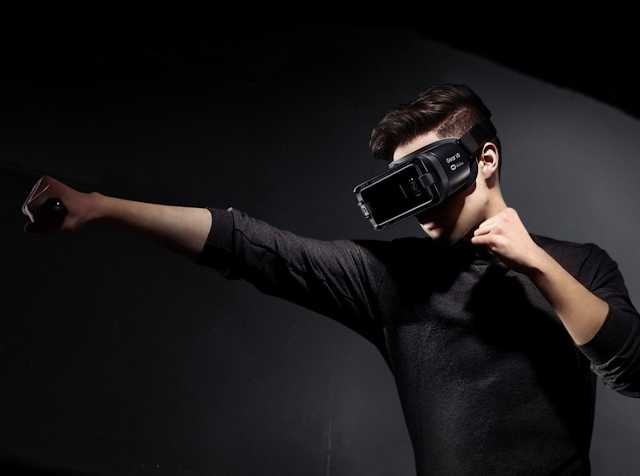 استخدمت آبل سماعة Gear VR من سامسونج في تجارب سماعات AR المبكرة