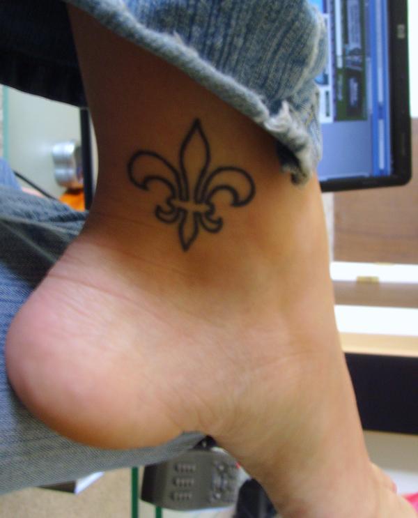 Small Ankle Tattoos For Ladies