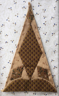 Dear Jane Quilt - Border Triangle Block  TR8 Brigadoon