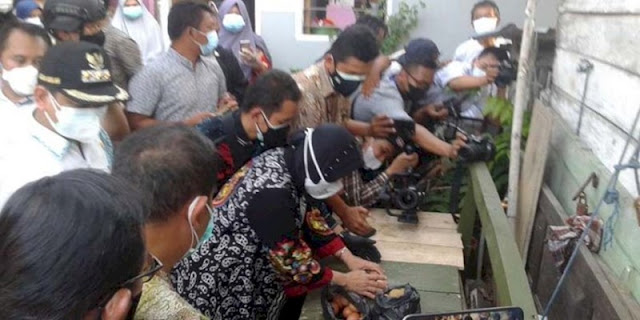 Turun Ke Lapangan, Mensos Risma Akui Bantuan Yang Diterima Masyarakat Tidak Sesuai