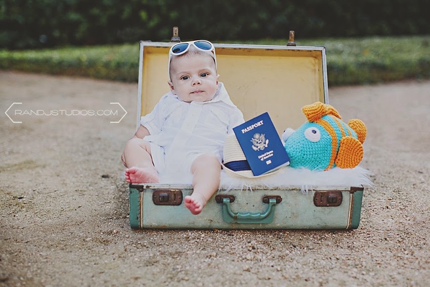 Baby with a Passport, Discovery Green Houston Texas Photography