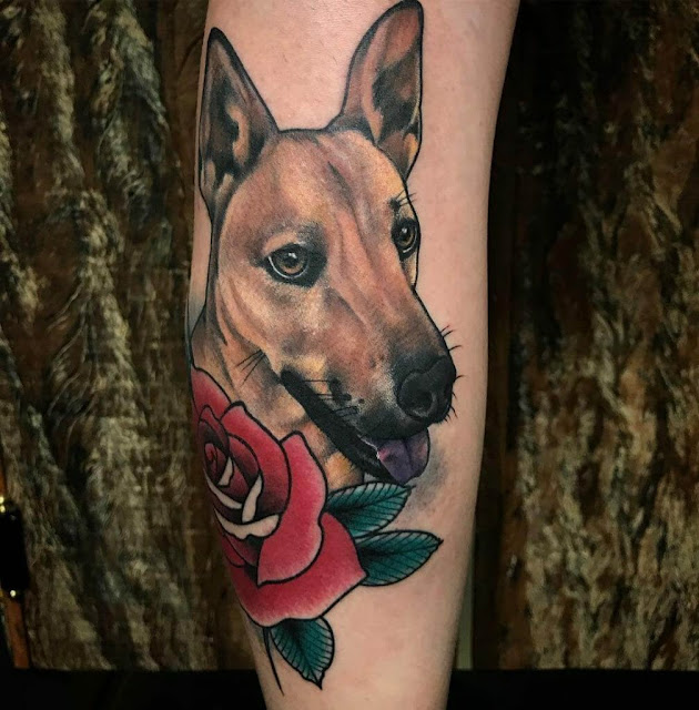 130 incríveis tatuagens de cachorro para inspirar vocês!