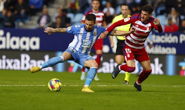 El Málaga saca la garra y empata ante el Granada (1-1)