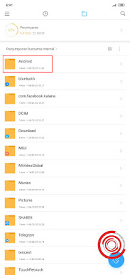 1. Silakan kalian buka File Manager lalu pilih Penyimpanan Telepon. Setelah itu kalian pilih lagi folder Android